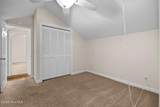 968 Bay - Photo 25