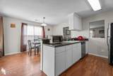 6920 Moss Creek Way - Photo 11