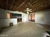 302 Mae Street - Photo 11