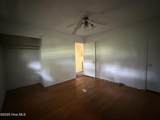 302 Mae Street - Photo 24