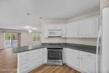 701 Hummingbird - Photo 14