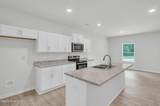 464 Maides Avenue - Photo 14