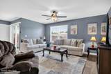 673 Chester Way - Photo 18
