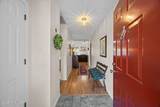 209 Esquire Court - Photo 7