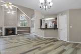 305 Drake Landing - Photo 9