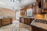 882 Windmill Lane - Photo 16