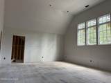 9 Middlebury Road - Photo 18