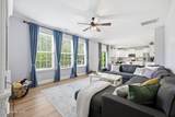 539 River Dell Townes Avenue - Photo 13