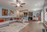 223 Holly Grove Court - Photo 8