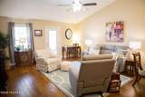 157 Oxford Drive - Photo 4
