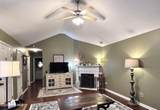 4651 Clifden Avenue - Photo 4