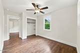303 Banks Street - Photo 22