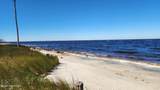 112 Sandy Point Drive - Photo 18