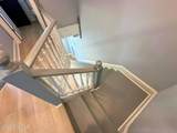 202 Burgess Street - Photo 19