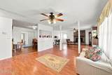 114 Wilbur Street - Photo 4