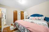 1109 Laurel Avenue - Photo 29