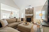 195 Camelot Way - Photo 40