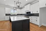 436 Woodlawn Street - Photo 18