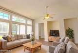 1005 Meadowlands Trail - Photo 8