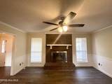 642 Clinton Way - Photo 4