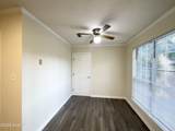 642 Clinton Way - Photo 7