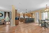 1018 Emerald Place - Photo 20