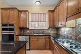 1018 Emerald Place - Photo 29