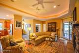 11 Canterbury Circle - Photo 8