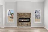 802 Holmes Street - Photo 6