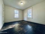 106 Paris Avenue - Photo 7