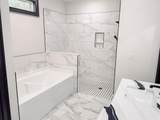 305 Wellington Court - Photo 12