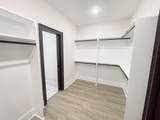 305 Wellington Court - Photo 15