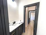 305 Wellington Court - Photo 18