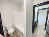305 Wellington Court - Photo 19