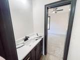 305 Wellington Court - Photo 20