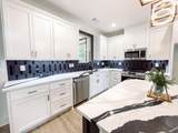 305 Wellington Court - Photo 5
