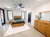 305 Wellington Court - Photo 8