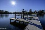 105 Trawler Lane - Photo 17