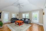 1407 Arendell Street - Photo 3