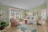 1085 Waterview Lane - Photo 9