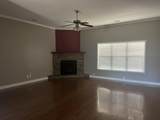 110 Stratford Lane - Photo 3
