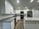 157 Edinburgh Drive - Photo 3