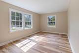 209 Thompson Street - Photo 5