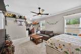 624 Mitcham - Photo 45