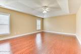9506 Berwick Court - Photo 37