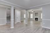 7604 Pleasantville Way - Photo 15