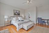 1231 Greenbriar Place - Photo 32