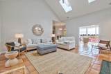 1231 Greenbriar Place - Photo 9