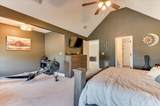 3928 Berkshire Way - Photo 31