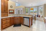793 Daphne Lane - Photo 15